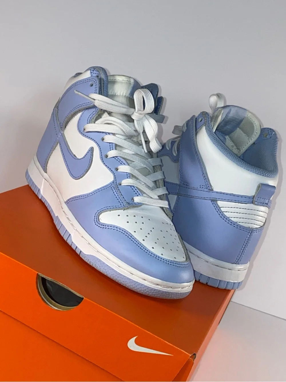 Nike Dunk High - White and Light Blue